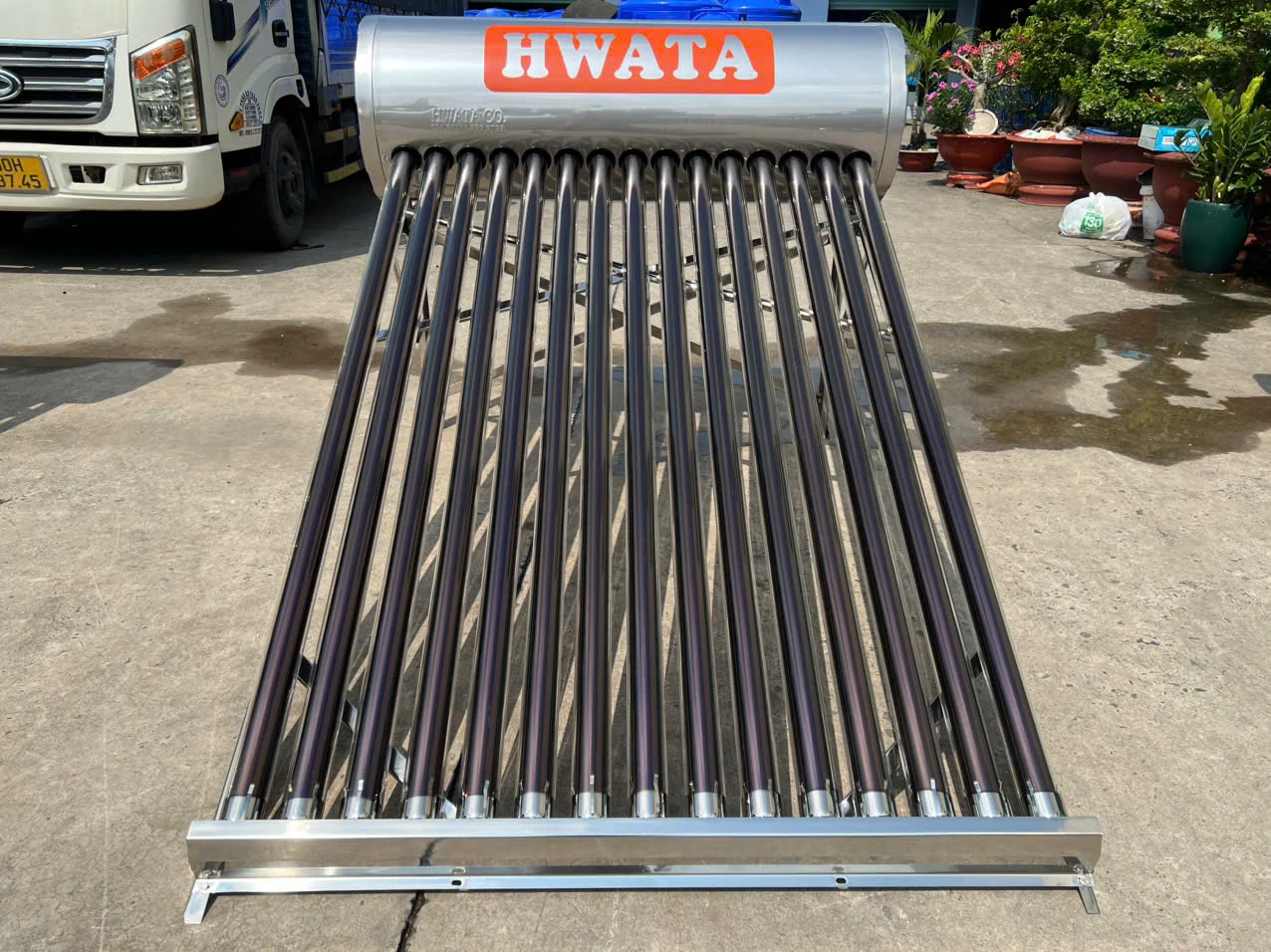 Kích thước máy nước nóng năng lượng mặt trời Hwata 150L