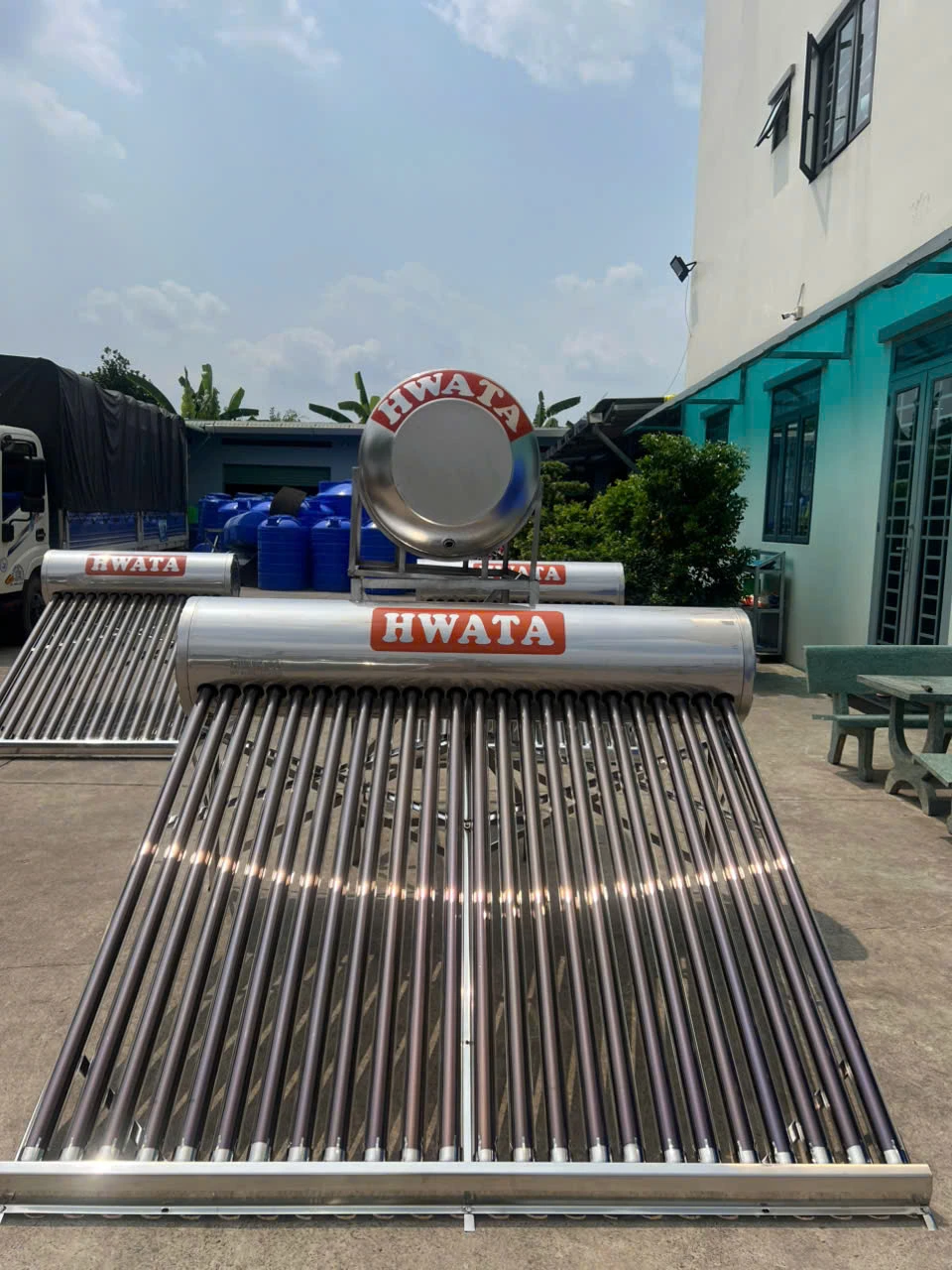 Kích thước máy năng lượng mặt trời cho gia đình 120L đến 300L