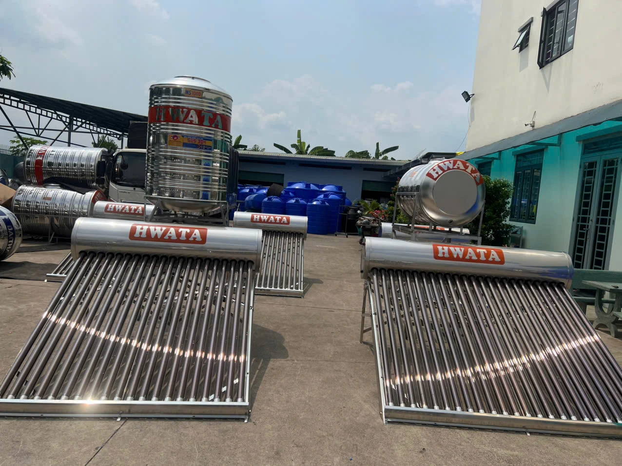 Ống chân không F58 trên máy nước nóng năng lượng mặt trời HWATA