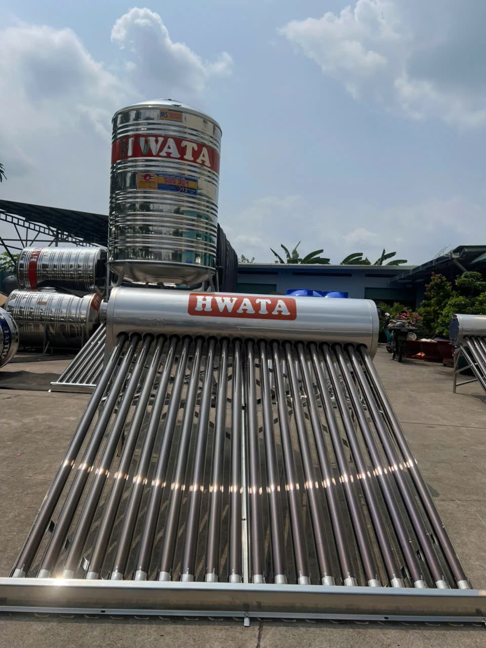 Kích thước máy nước nóng năng lượng mặt trời Hwata 200L