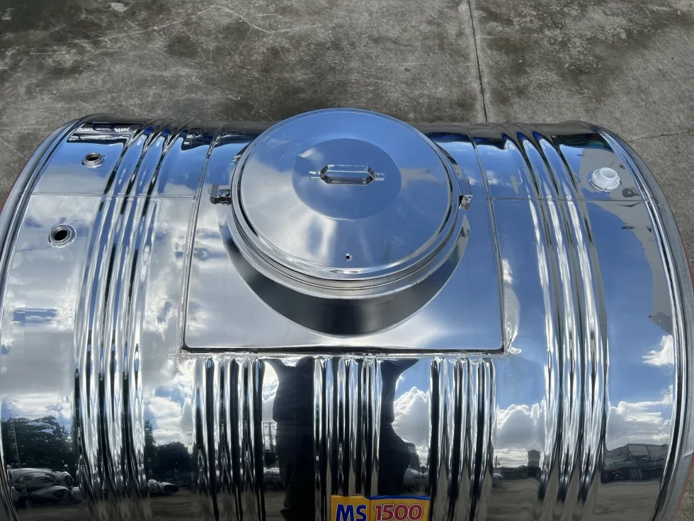 bon nuoc hwata 1500 lit